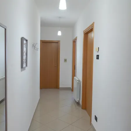 Eleutheria Apartamento Rosolini