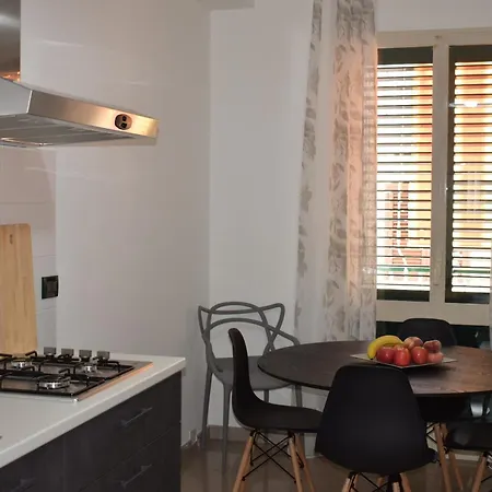Eleutheria Apartamento Rosolini
